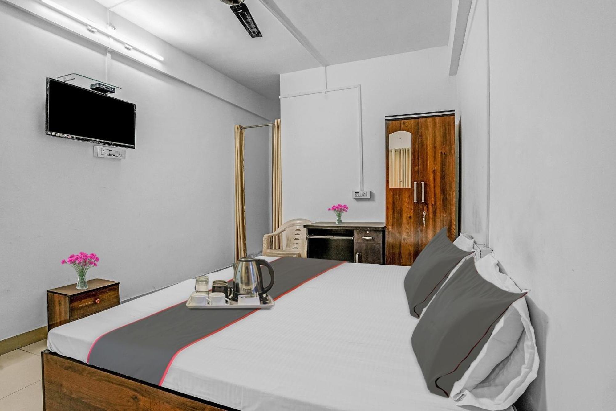 Super Hotel O Homely Stay 奥兰加巴德 外观 照片