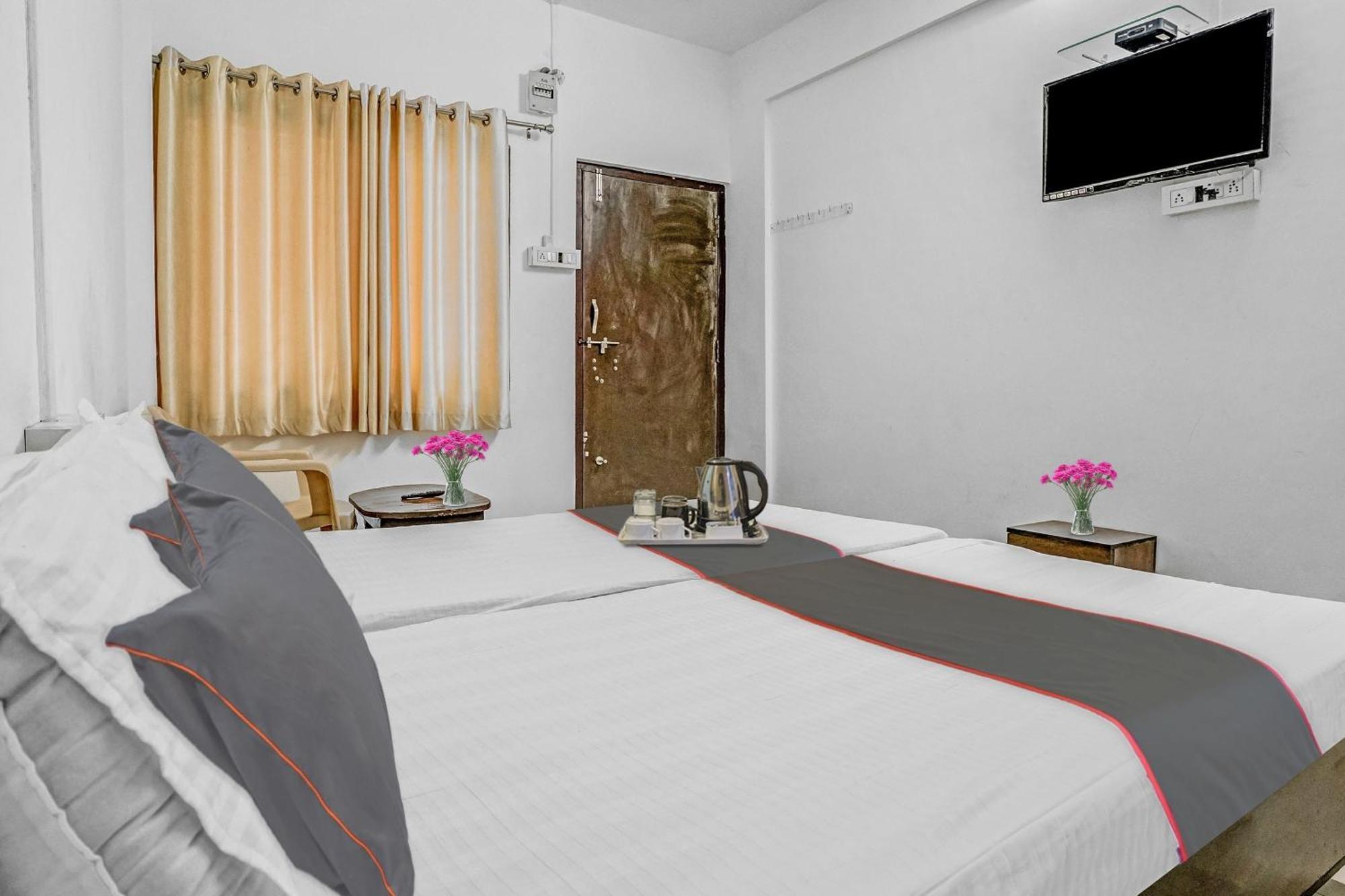 Super Hotel O Homely Stay 奥兰加巴德 外观 照片